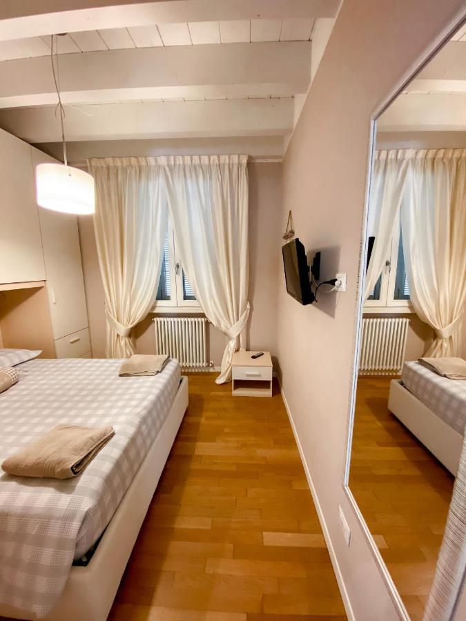 Belvedere Home Дезенцано-дель-Гарда Экстерьер фото